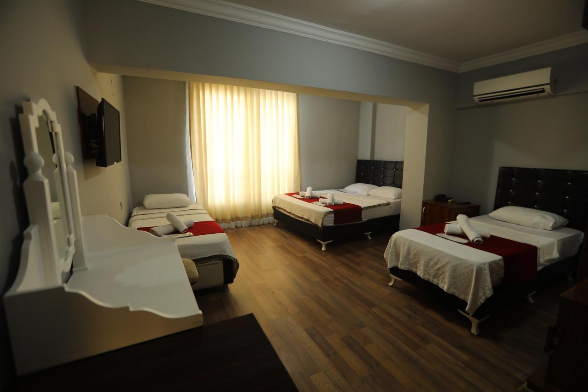 Balsen Hotel 阿纳穆尔 外观 照片